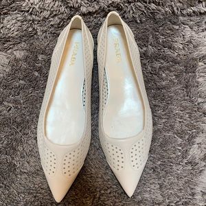 White Calzature Donna Perforated Pointed Toe Flat